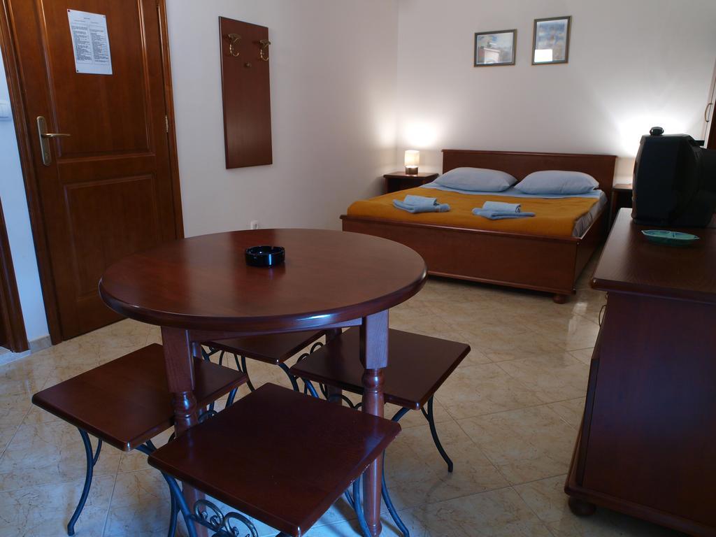 Apartments Obala Dragovic Petrovac Værelse billede