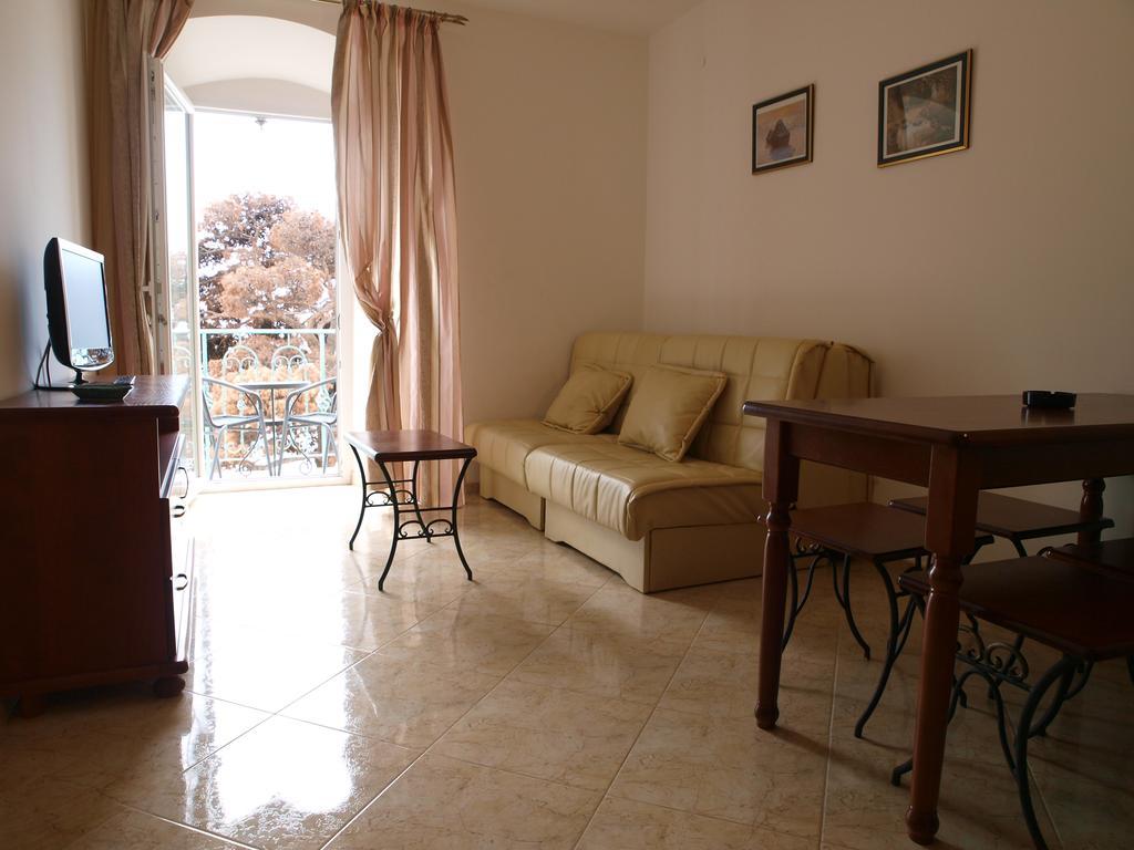 Apartments Obala Dragovic Petrovac Værelse billede