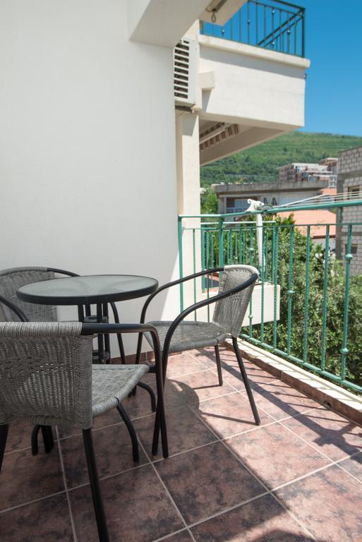 Apartments Obala Dragovic Petrovac Eksteriør billede