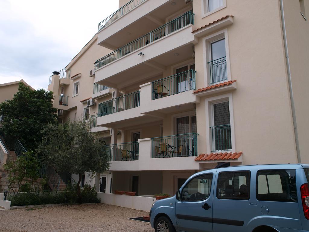 Apartments Obala Dragovic Petrovac Eksteriør billede